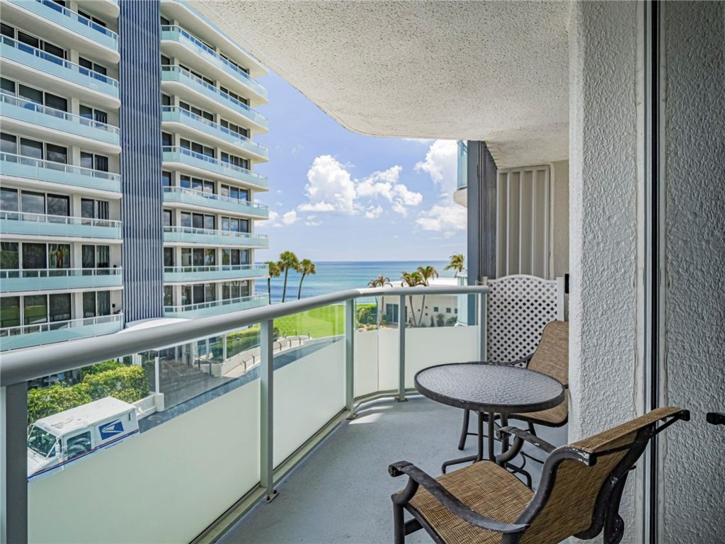 3554 Ocean Drive, Unit 302S, Vero Beach, FL 32963 Photo