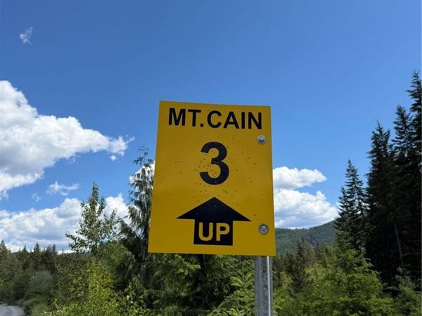 3 Mt. Cain Rd, Port McNeill, BC V0N 2R0