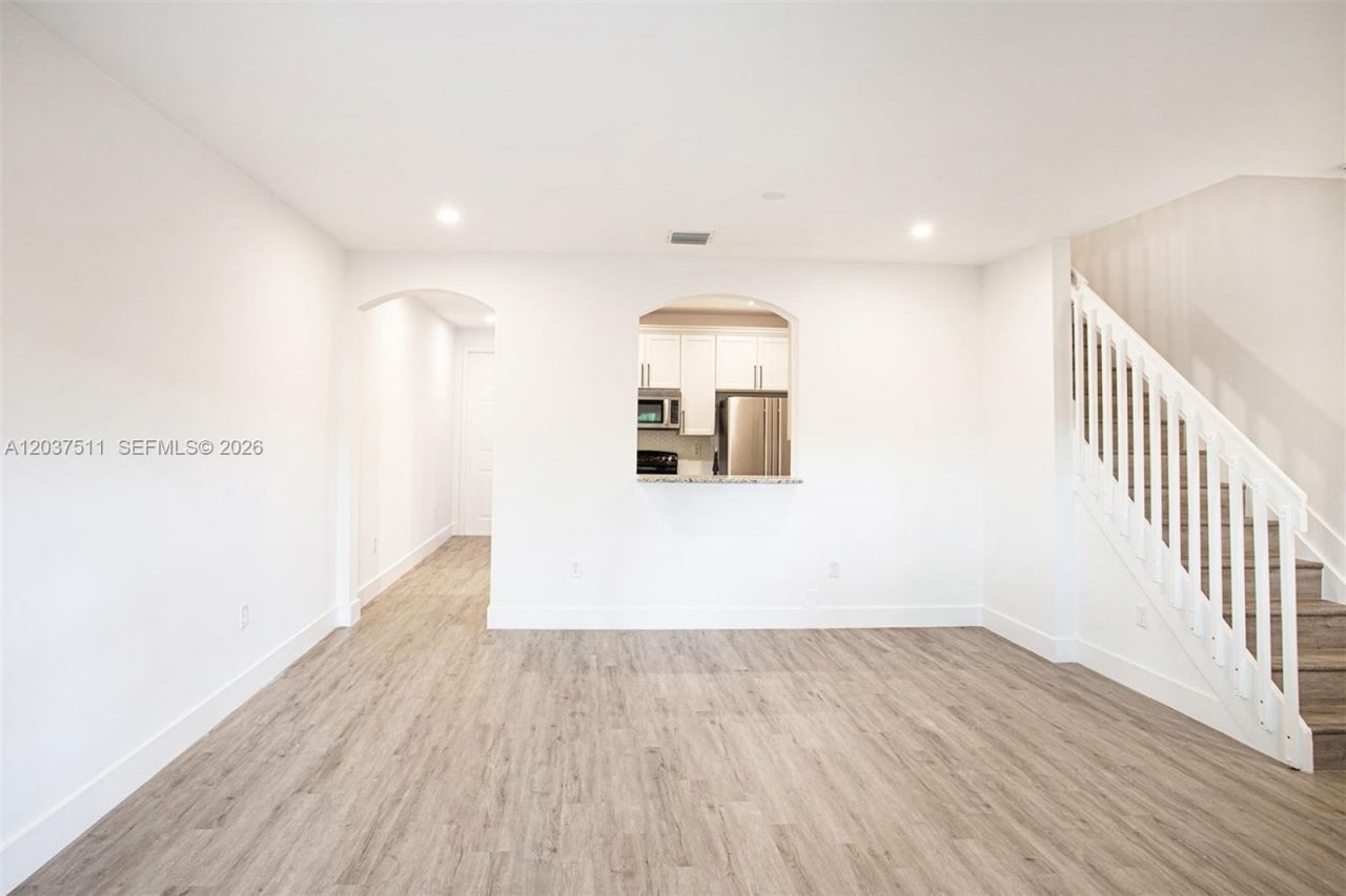 4234 NE 9th St , Unit 4234, Homestead, FL 33033 Photo