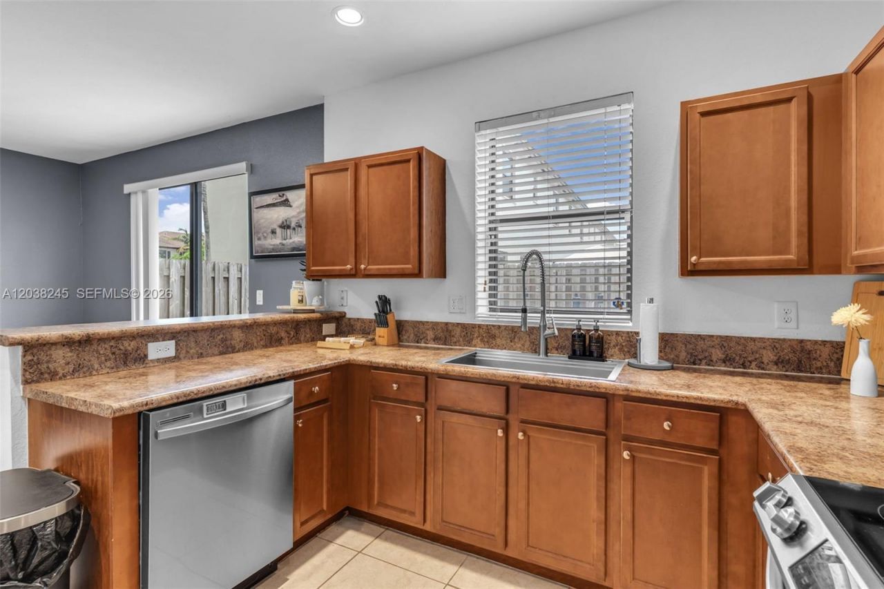 23357 SW 113th Psge, Homestead, FL 33032 Photo