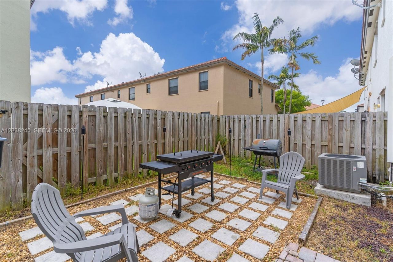 23357 SW 113th Psge, Homestead, FL 33032 Photo