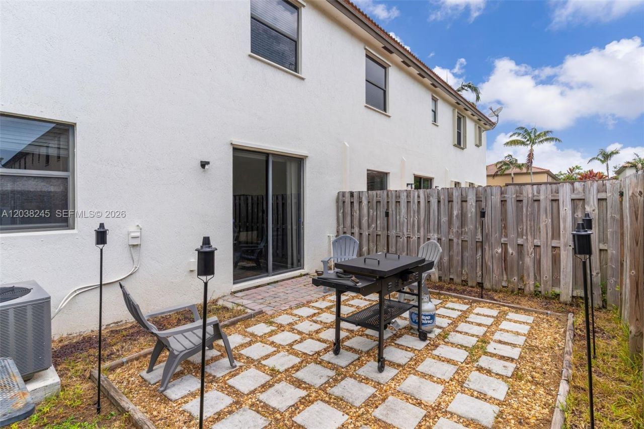 23357 SW 113th Psge, Homestead, FL 33032 Photo