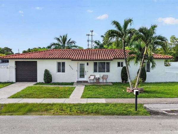 9535 SW 42nd St , Miami, FL 33165