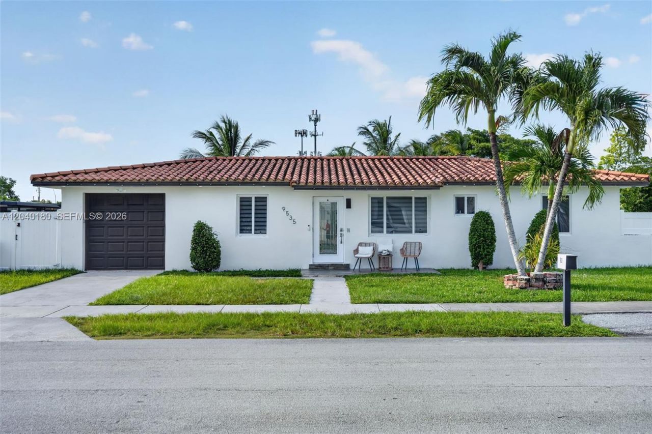 9535 SW 42nd St, Miami, FL 33165 Photo