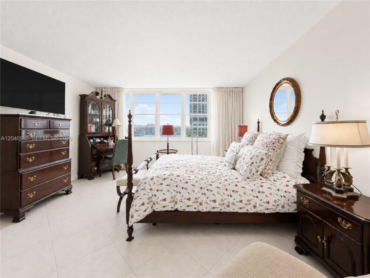 1817 S Ocean Dr, Unit 620, Hallandale Beach, FL 33009 Photo