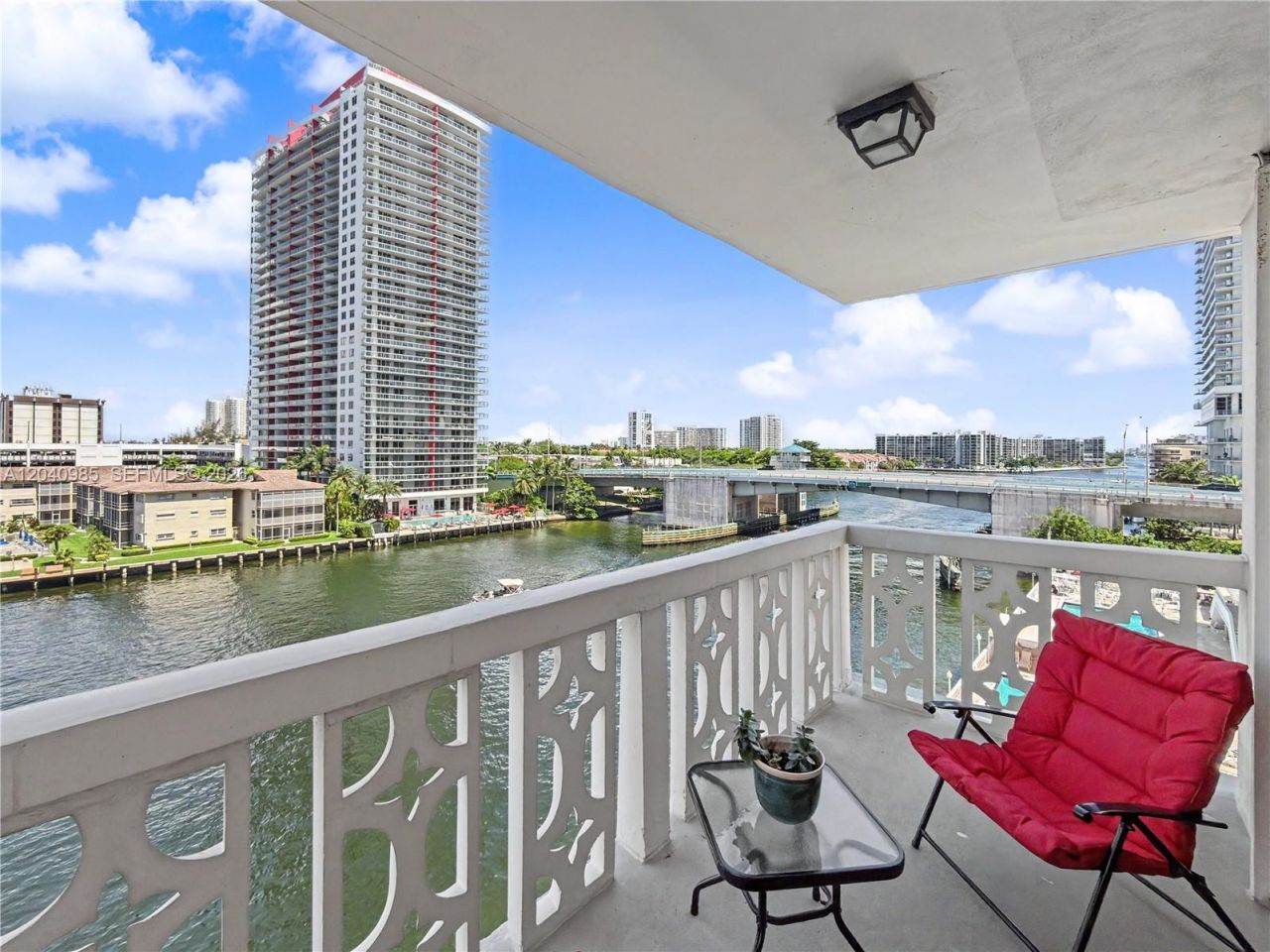 1817 S Ocean Dr, Unit 620, Hallandale Beach, FL 33009 Photo