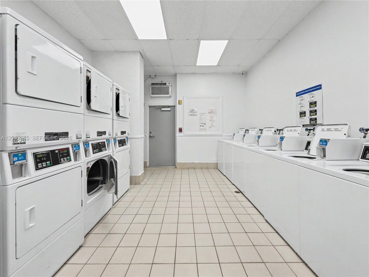 1817 S Ocean Dr, Unit 620, Hallandale Beach, FL 33009 Photo