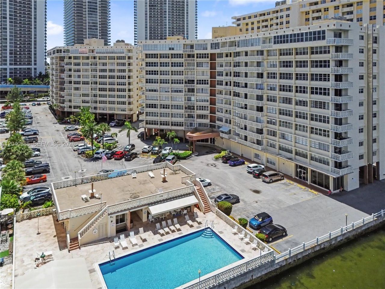 1817 S Ocean Dr, Unit 620, Hallandale Beach, FL 33009 Photo