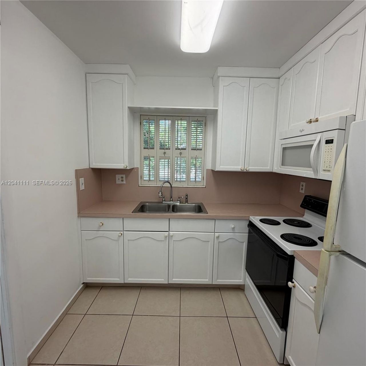 7505 SW 82nd St , Unit 206, Miami, FL 33143 Photo