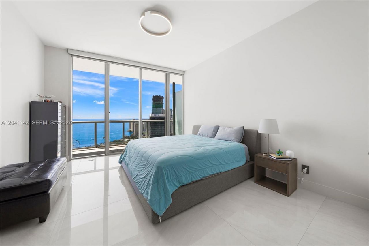 888 Biscayne Blvd, Unit 5404, Miami, FL 33132 Photo