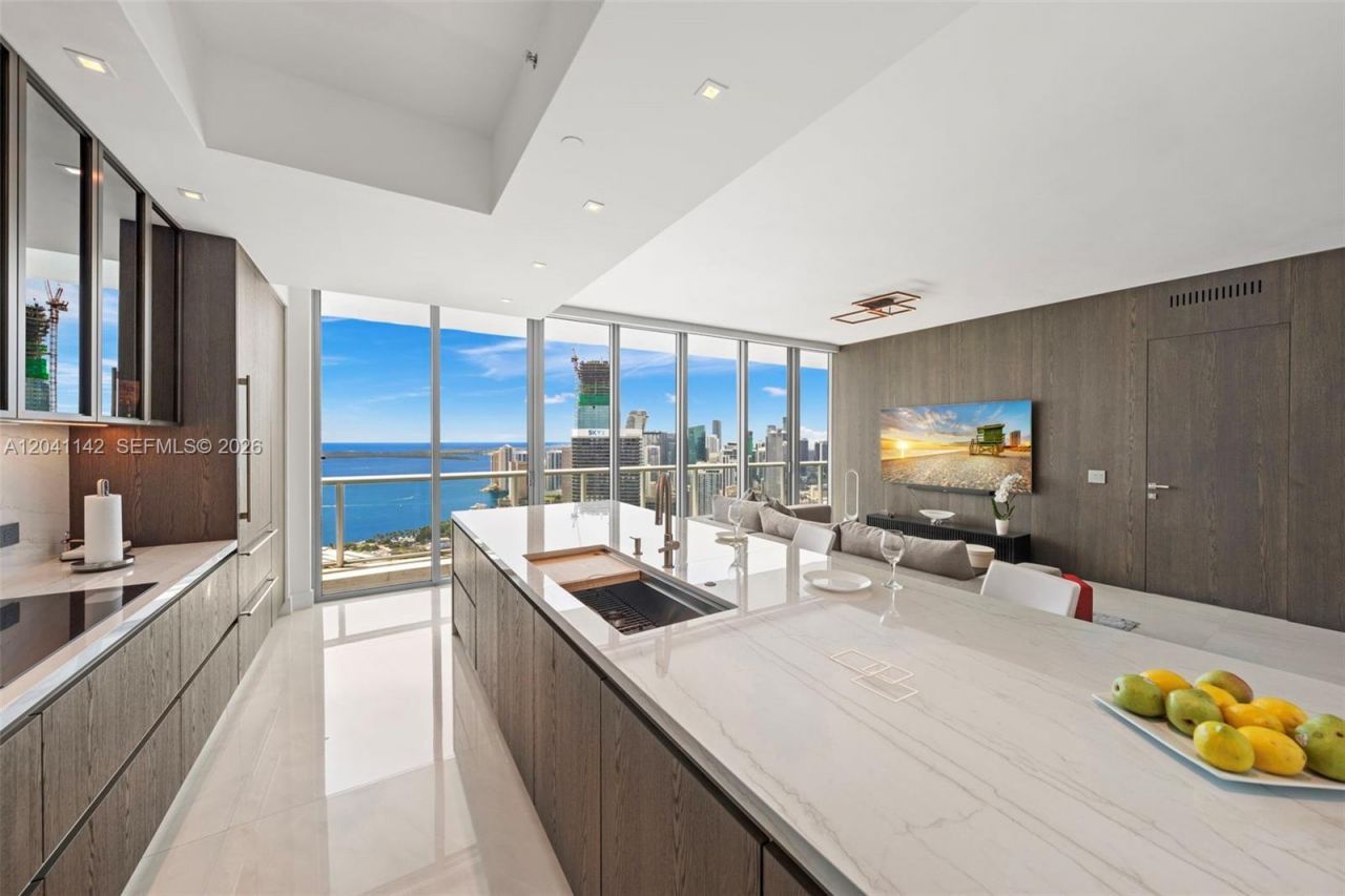 888 Biscayne Blvd, Unit 5404, Miami, FL 33132 Photo