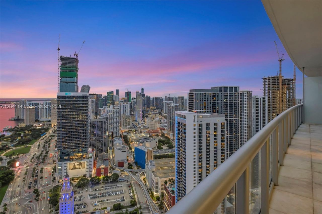 888 Biscayne Blvd, Unit 5404, Miami, FL 33132 Photo