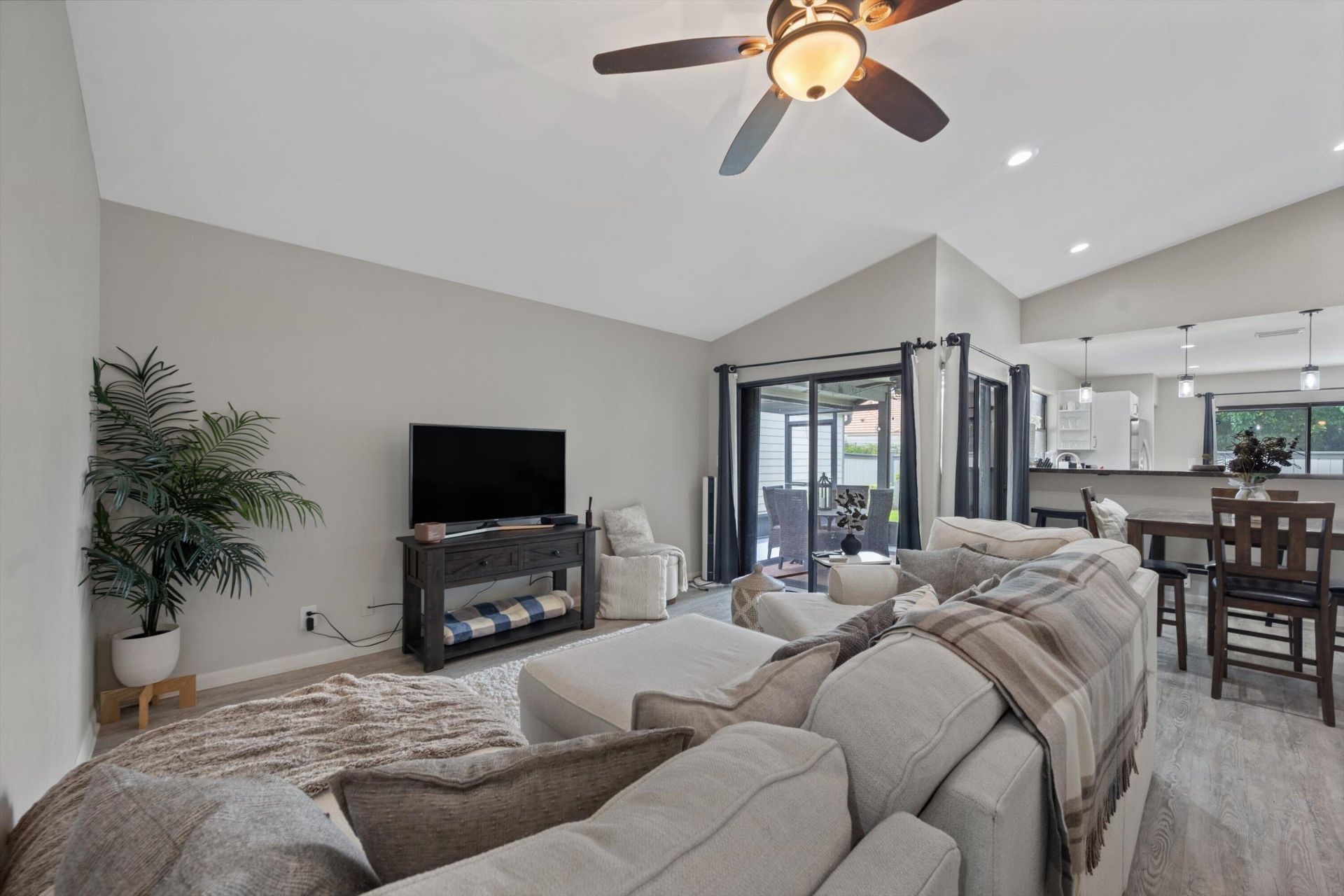 2482 Bedford Mews Drive, Wellington, FL 33414 Photo