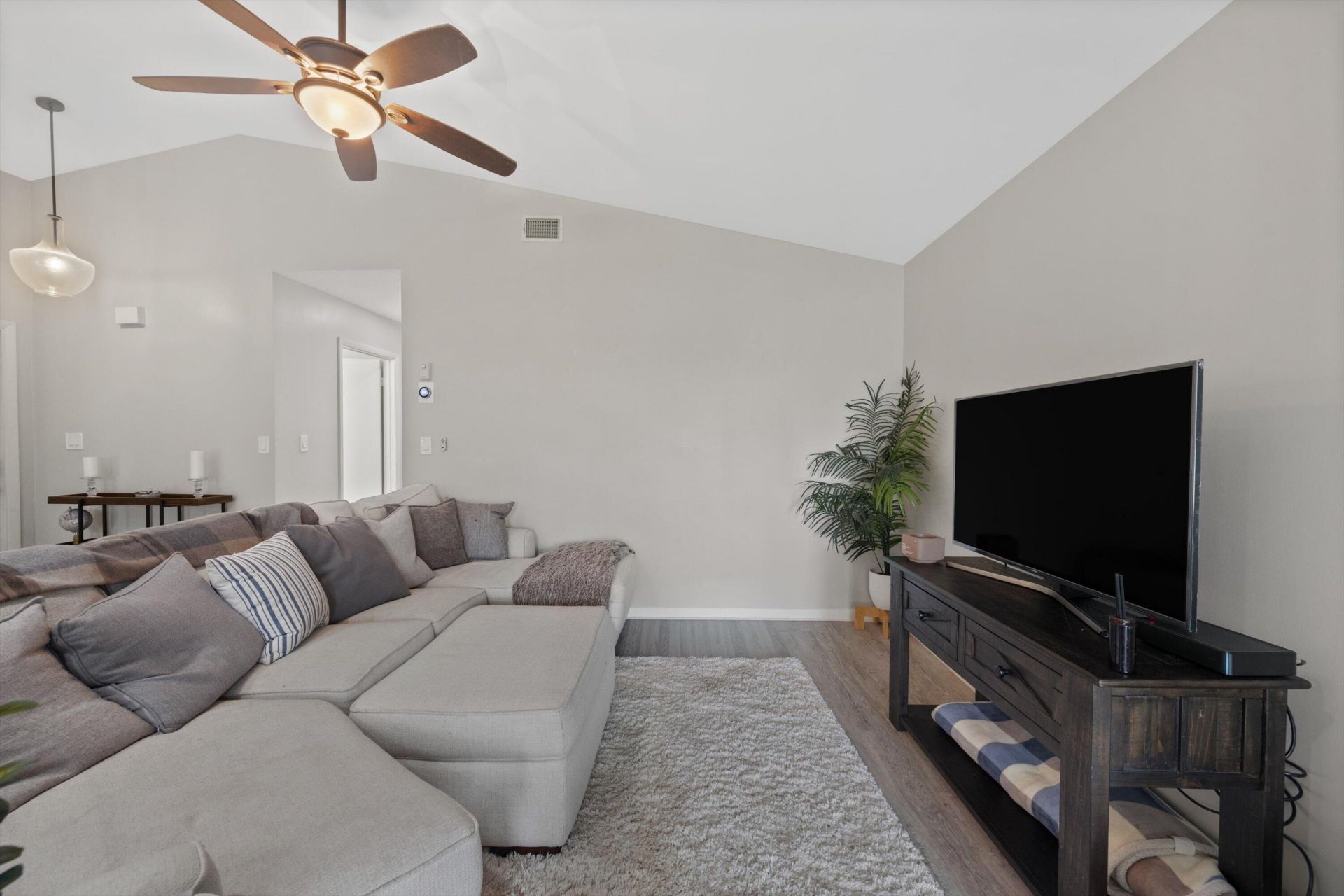 2482 Bedford Mews Drive, Wellington, FL 33414 Photo
