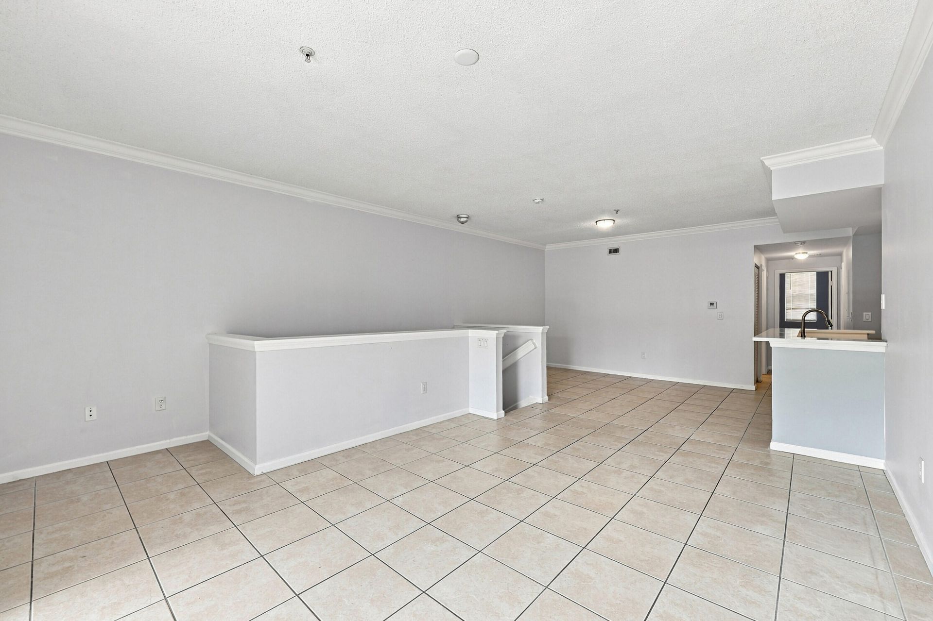 5860 W Sample Road, Unit 307, Coral Springs, FL 33067 Photo
