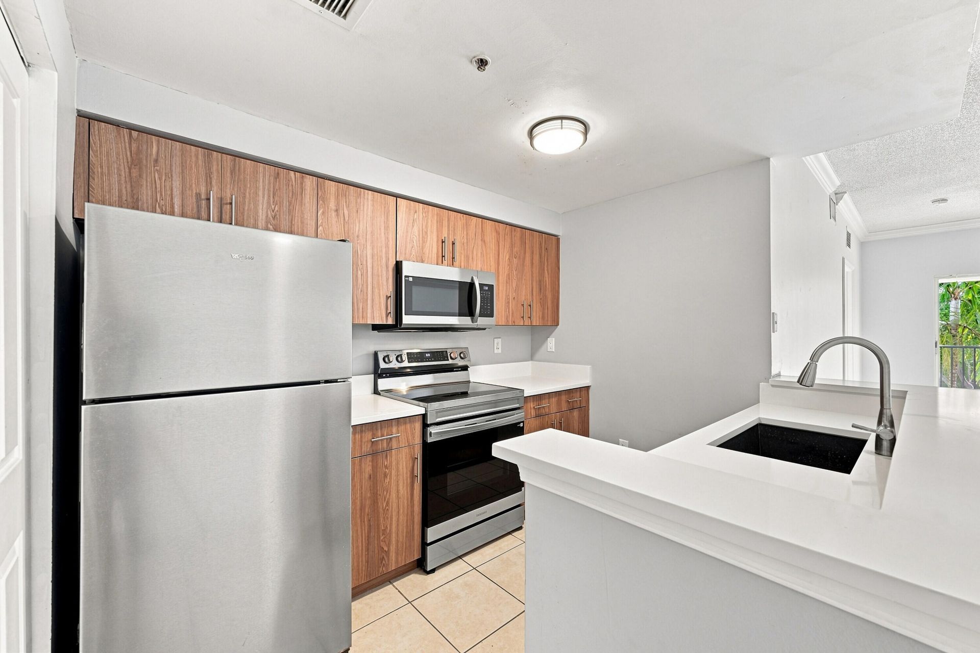 5860 W Sample Road, Unit 307, Coral Springs, FL 33067 Photo