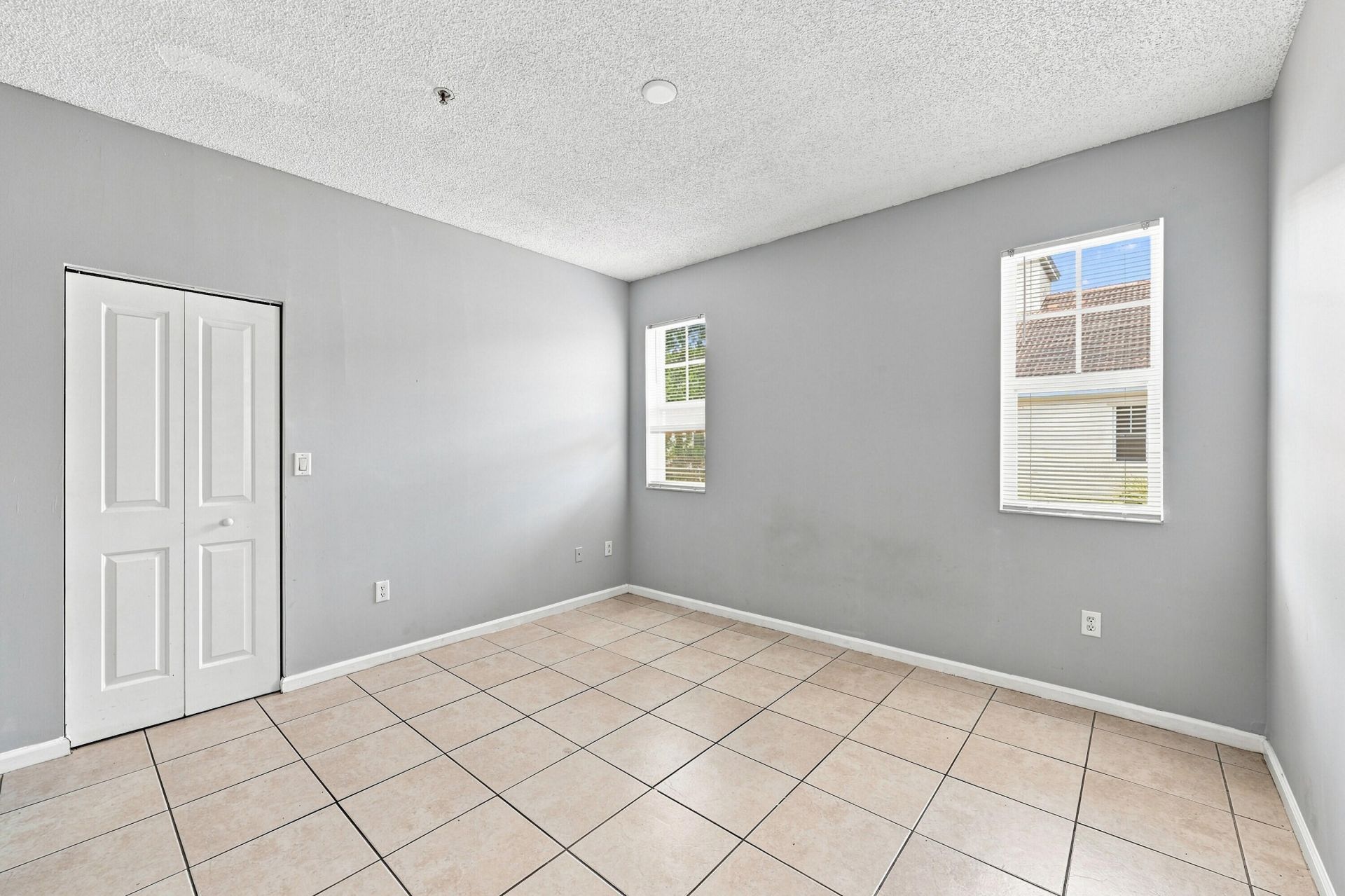 5860 W Sample Road, Unit 307, Coral Springs, FL 33067 Photo