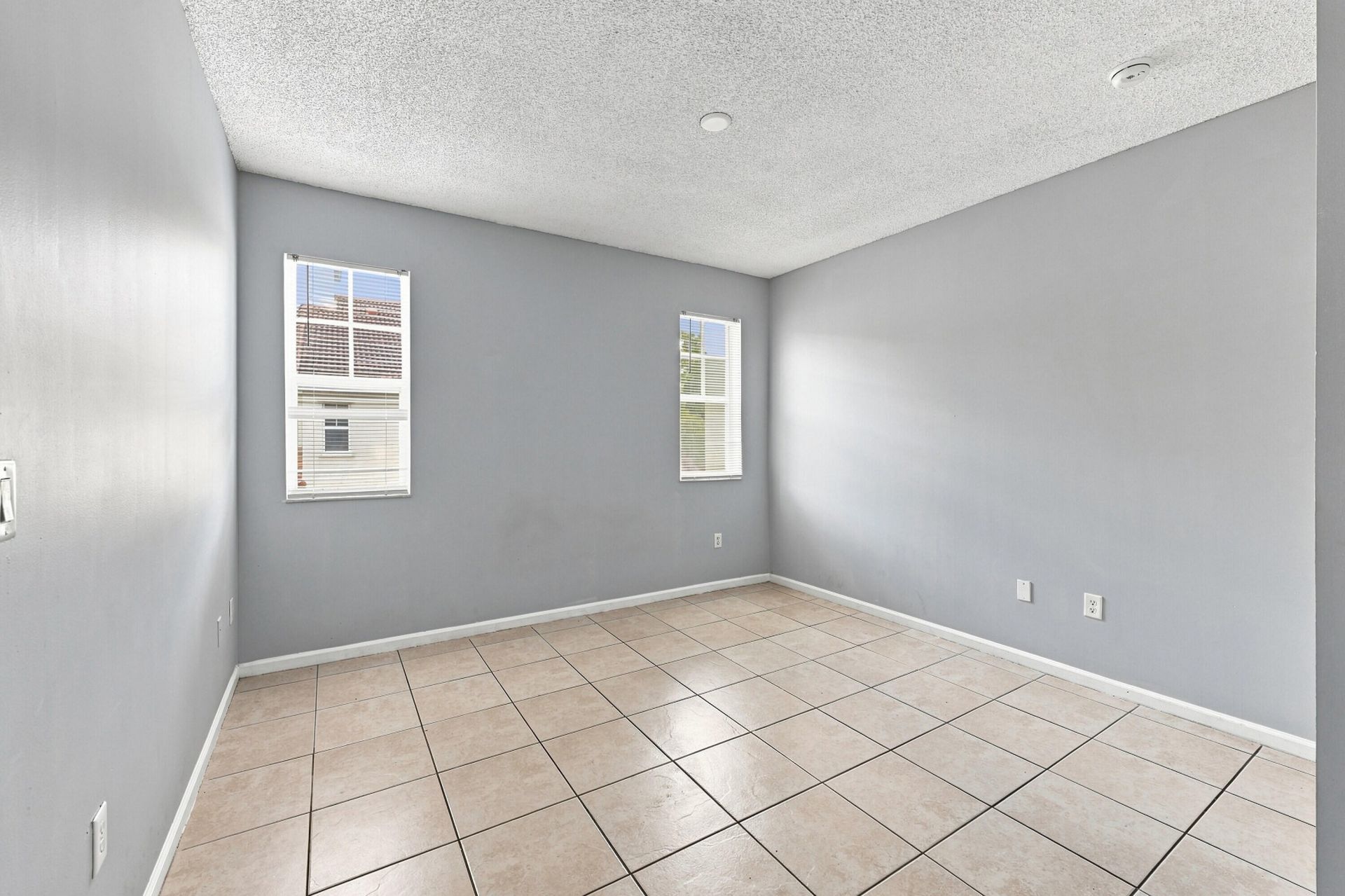 5860 W Sample Road, Unit 307, Coral Springs, FL 33067 Photo