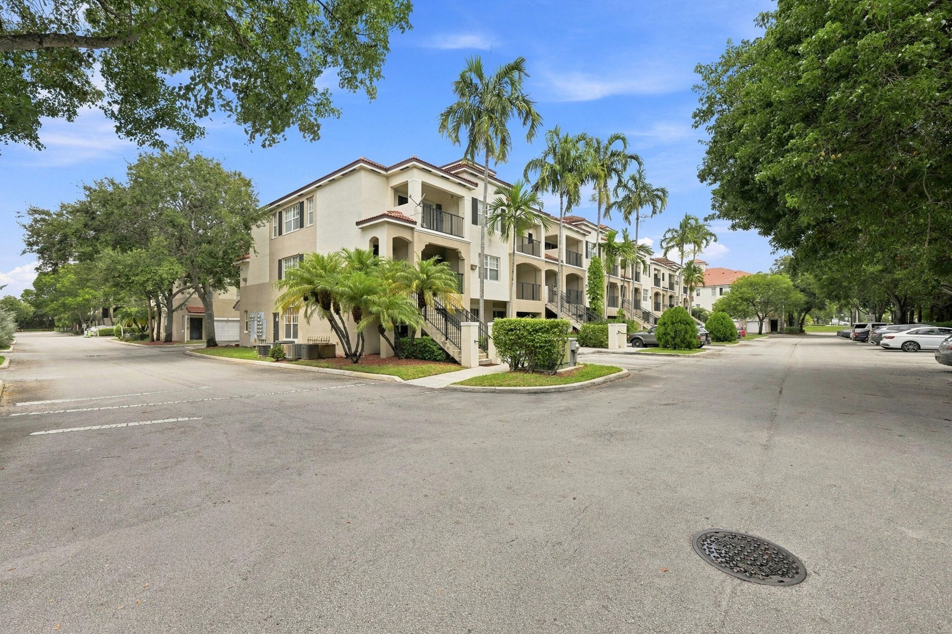 5860 W Sample Road, Unit 307, Coral Springs, FL 33067 Photo