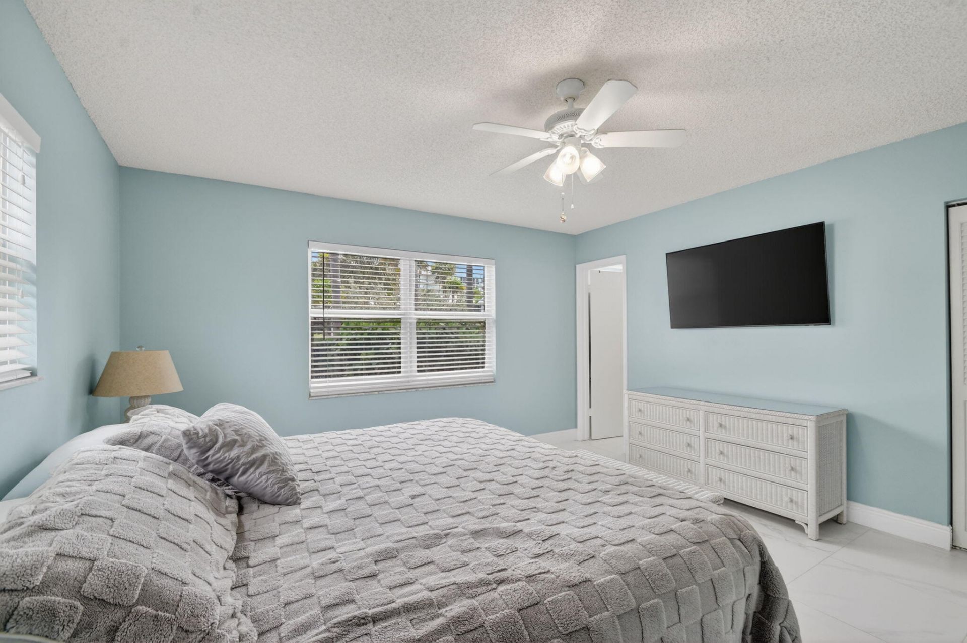 3601 S Ocean Boulevard, Unit 104, South Palm Beach, FL 33480 Photo