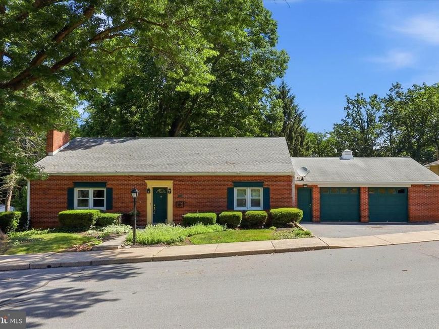 244 Hemlock Road, Ephrata, PA 17522 Main Photo