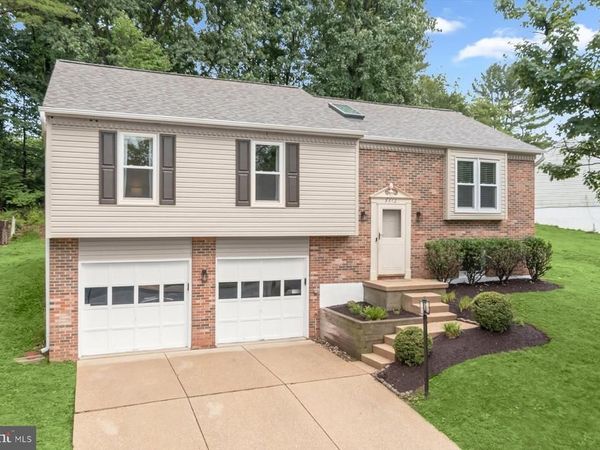 9612 SEA SHADOW, COLUMBIA, MD 21046