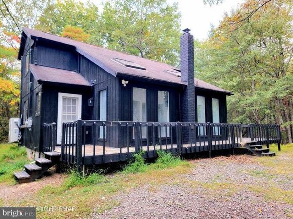 121 OVERLAND DRIVE , LONG POND, PA 18334
