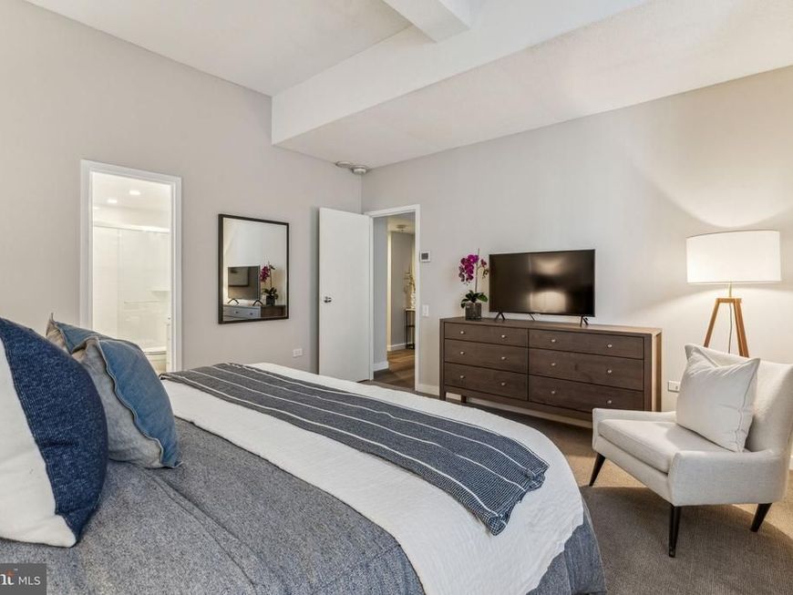 875 Sansom Street, Unit 716, Philadelphia, PA 19106 Main Photo