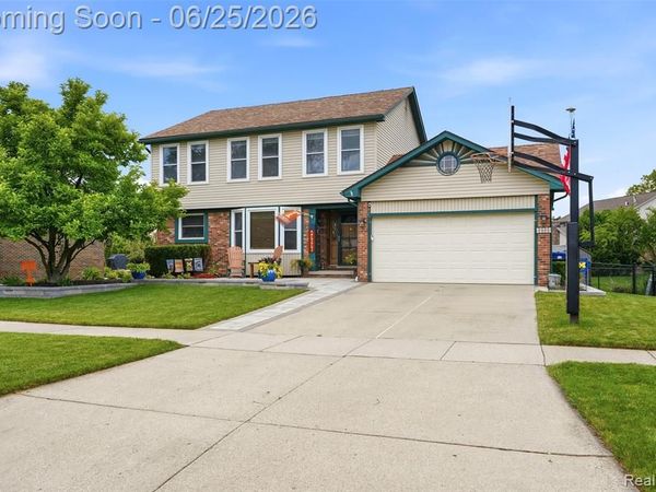 45658 Hanford Road, CANTON, MI 48187