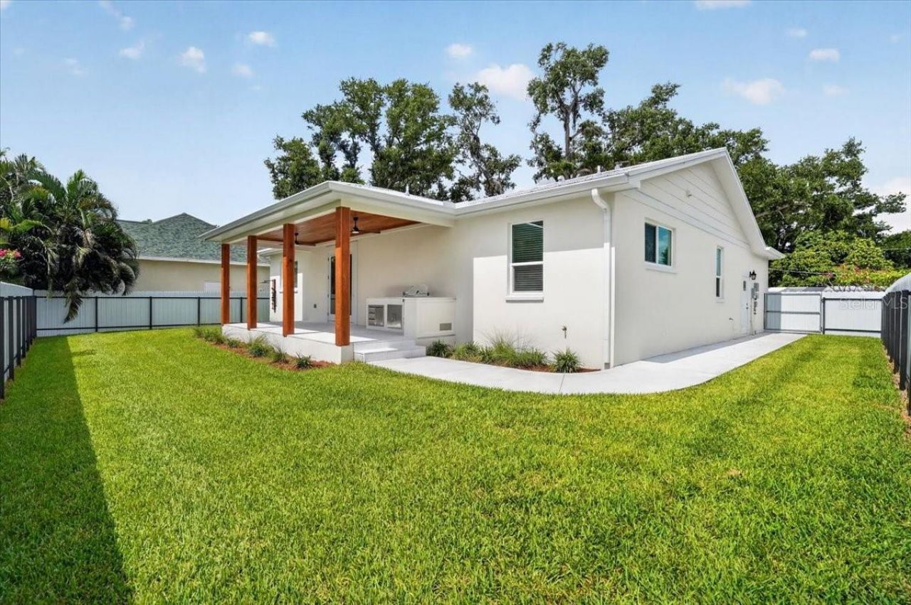 412 17th Avenue W, Palmetto, FL 34221 Photo