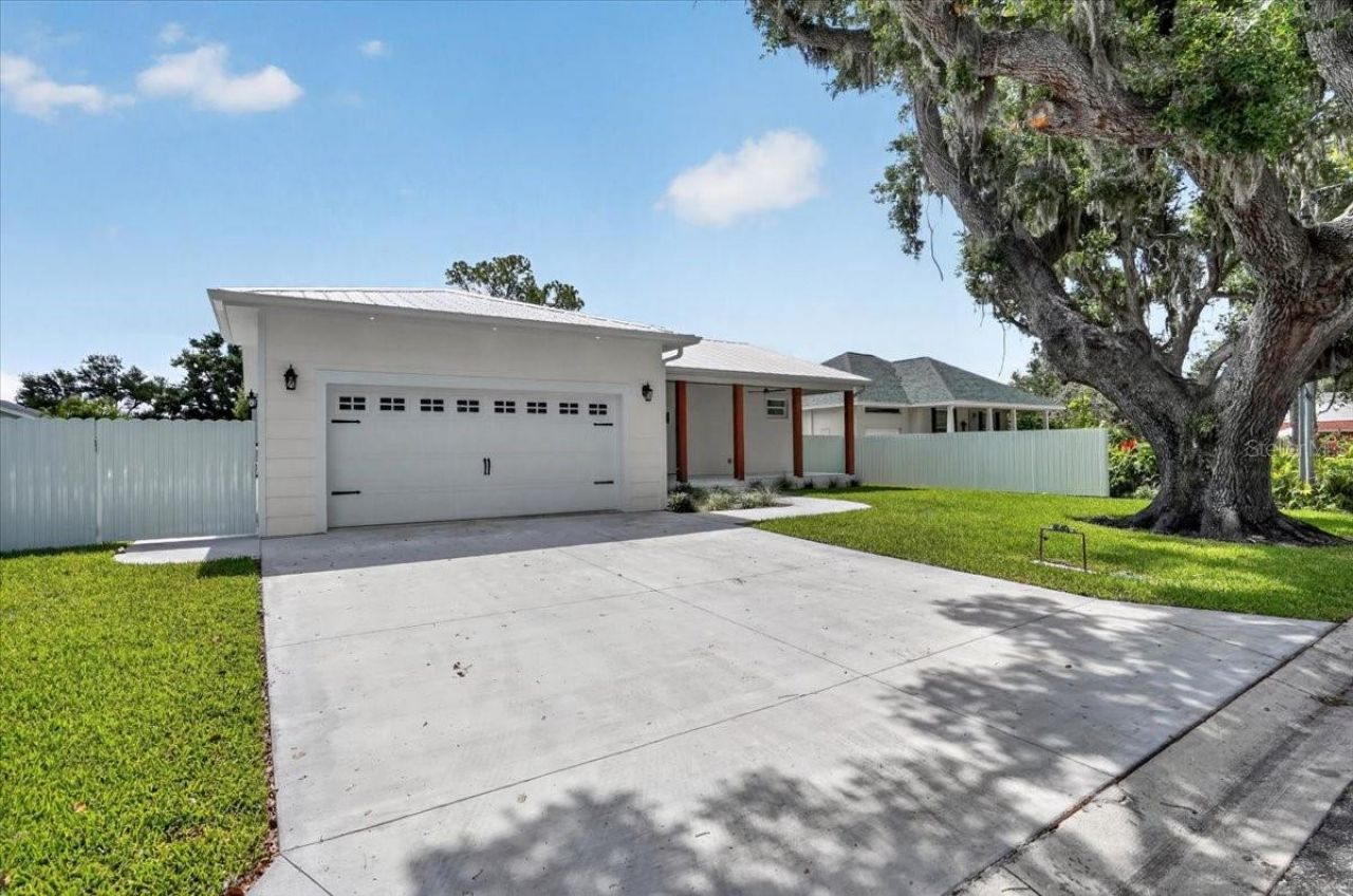 412 17th Avenue W, Palmetto, FL 34221 Photo