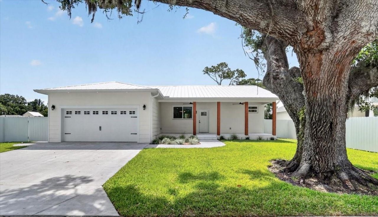 412 17th Avenue W, Palmetto, FL 34221 Photo