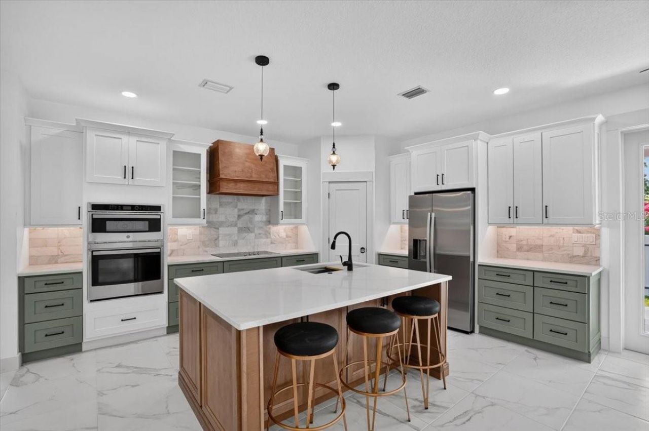 412 17th Avenue W, Palmetto, FL 34221 Photo