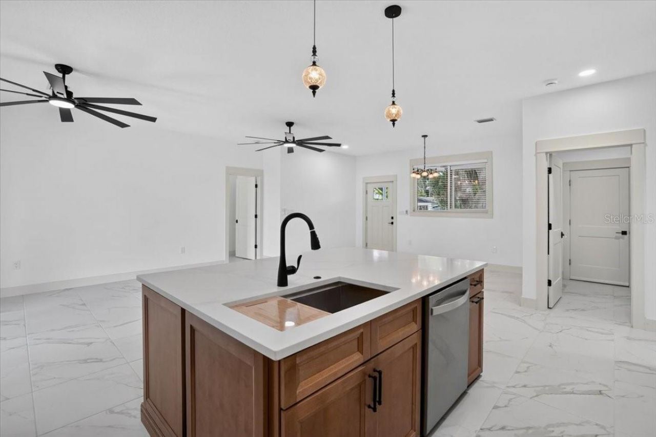 412 17th Avenue W, Palmetto, FL 34221 Photo