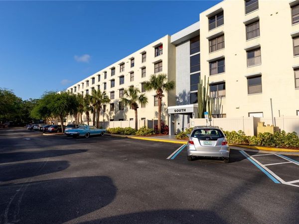 701 S MADISON AVENUE, Unit 502, CLEARWATER, FL 33756