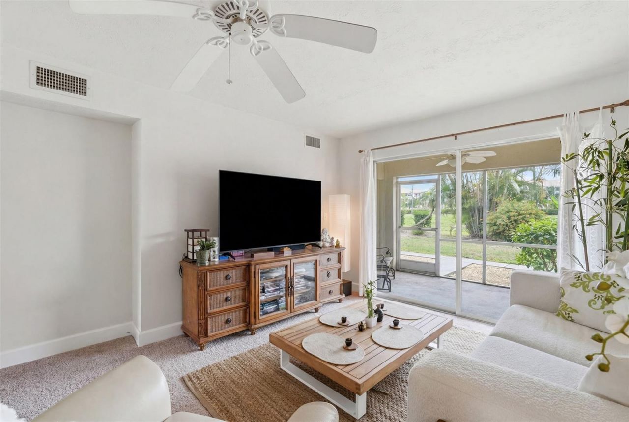 16211 Dublin Circle, Unit 104, Fort Myers, FL 33908 Photo