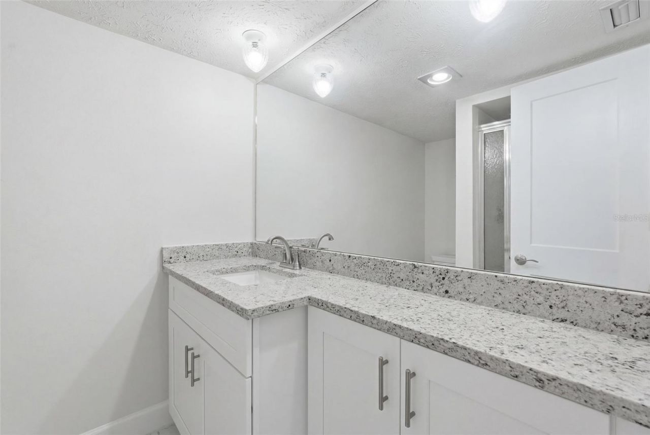 16211 Dublin Circle, Unit 104, Fort Myers, FL 33908 Photo
