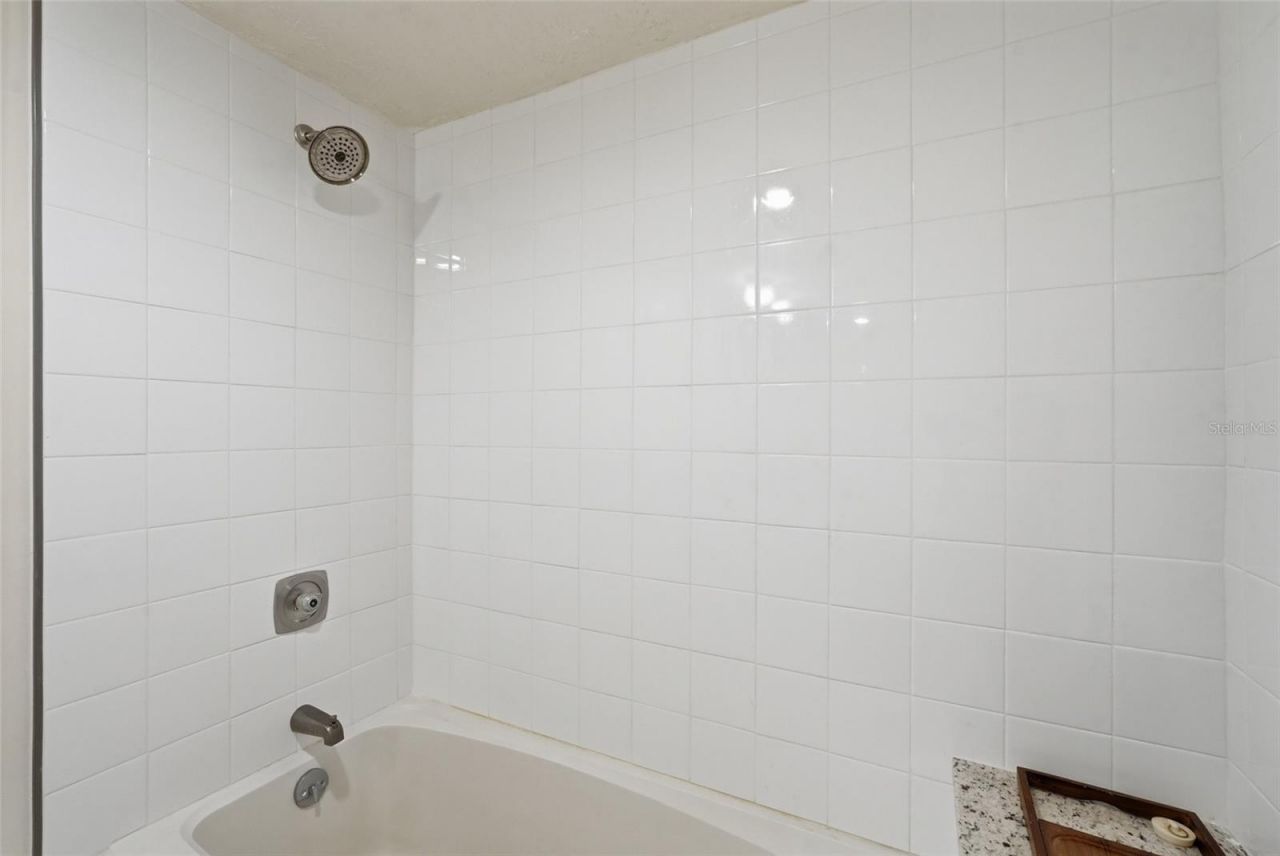 16211 Dublin Circle, Unit 104, Fort Myers, FL 33908 Photo