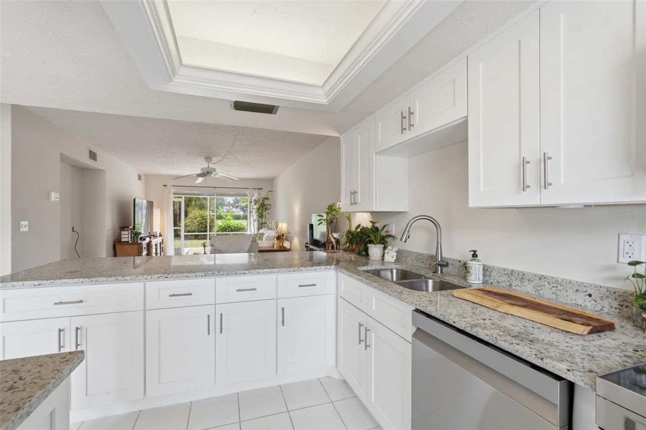 16211 Dublin Circle, Unit 104, Fort Myers, FL 33908 Photo