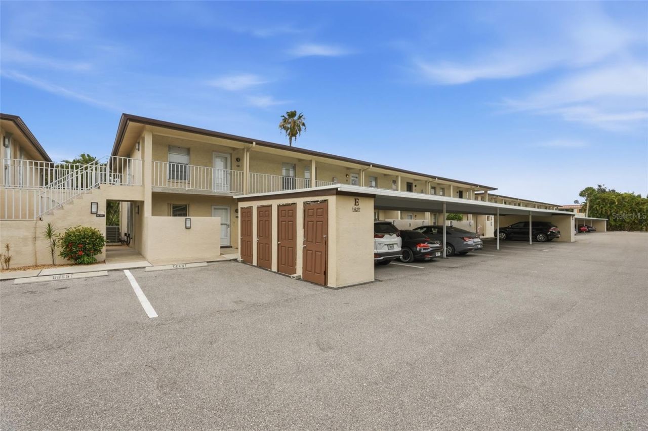 16211 Dublin Circle, Unit 104, Fort Myers, FL 33908 Photo