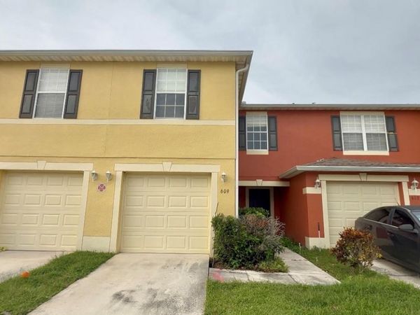 609 CRESTING OAK CIRCLE , Unit 98, ORLANDO, FL 32824