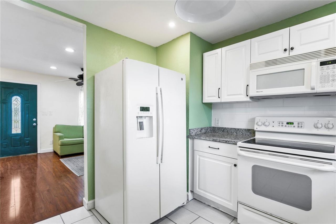 4740 22nd Avenue N, Saint Petersburg, FL 33713 Photo