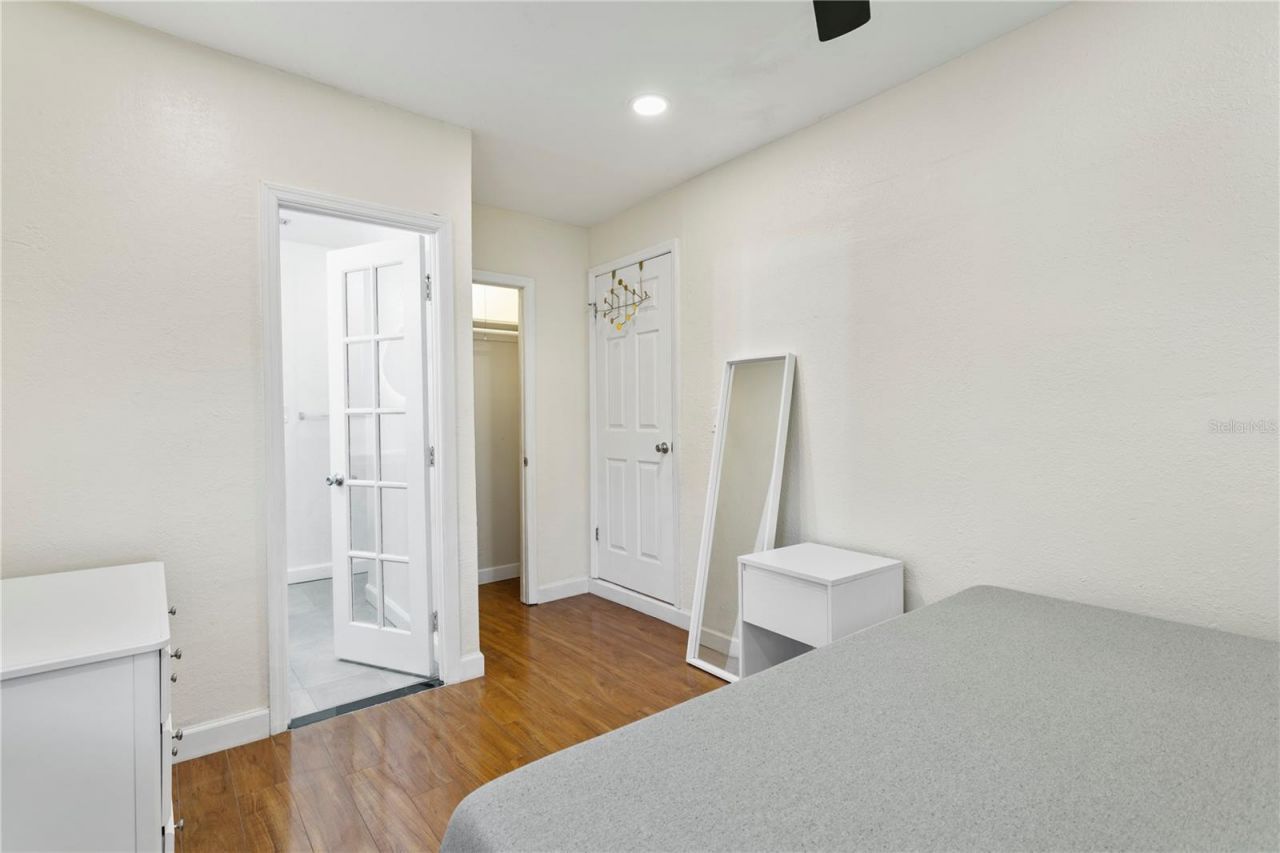 4740 22nd Avenue N, Saint Petersburg, FL 33713 Photo