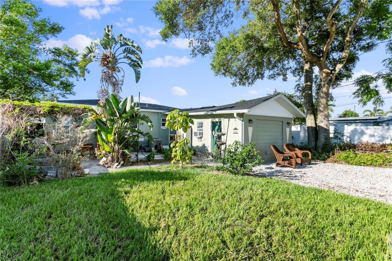 4740 22nd Avenue N, Saint Petersburg, FL 33713 Photo