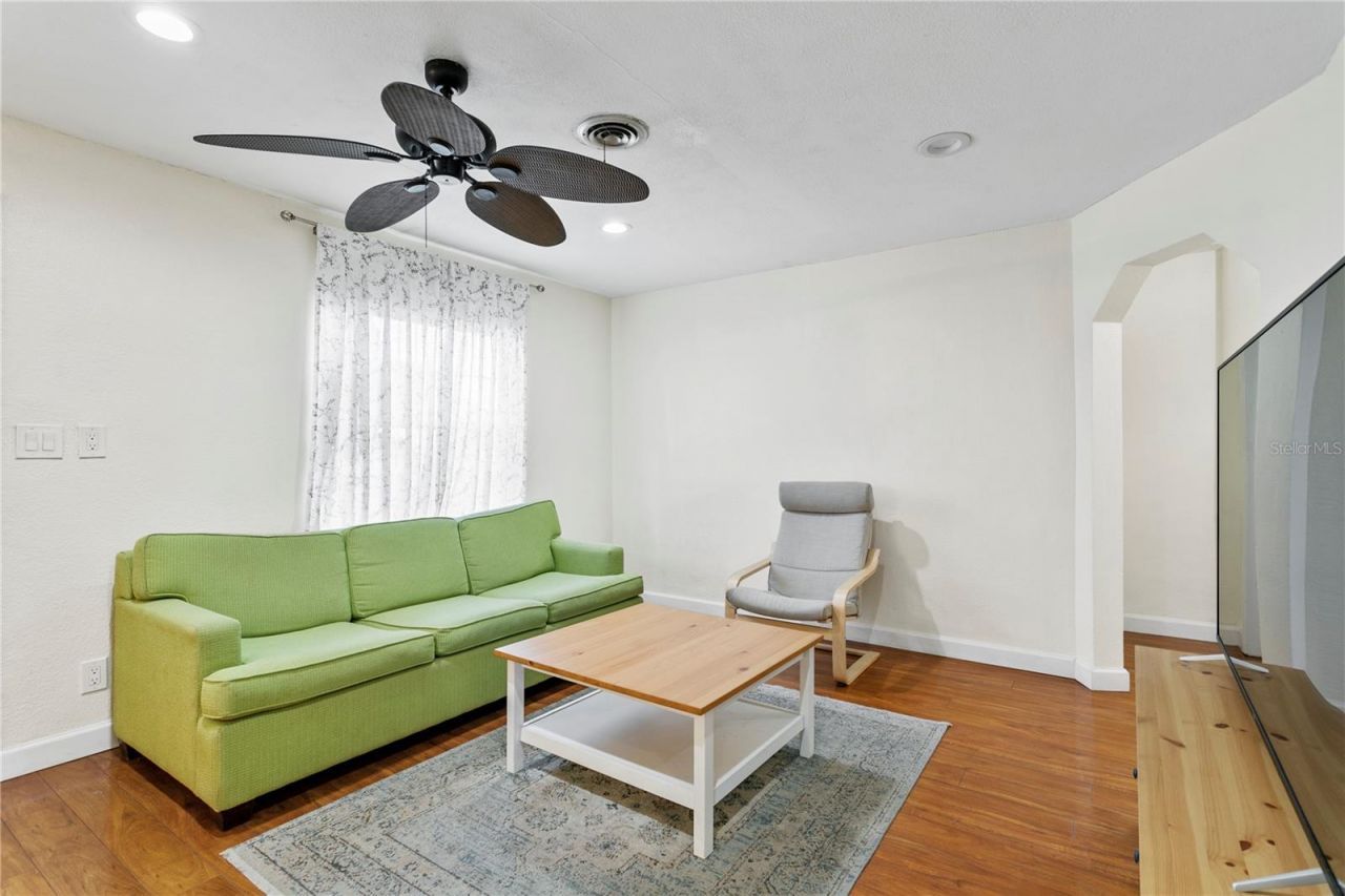 4740 22nd Avenue N, Saint Petersburg, FL 33713 Photo