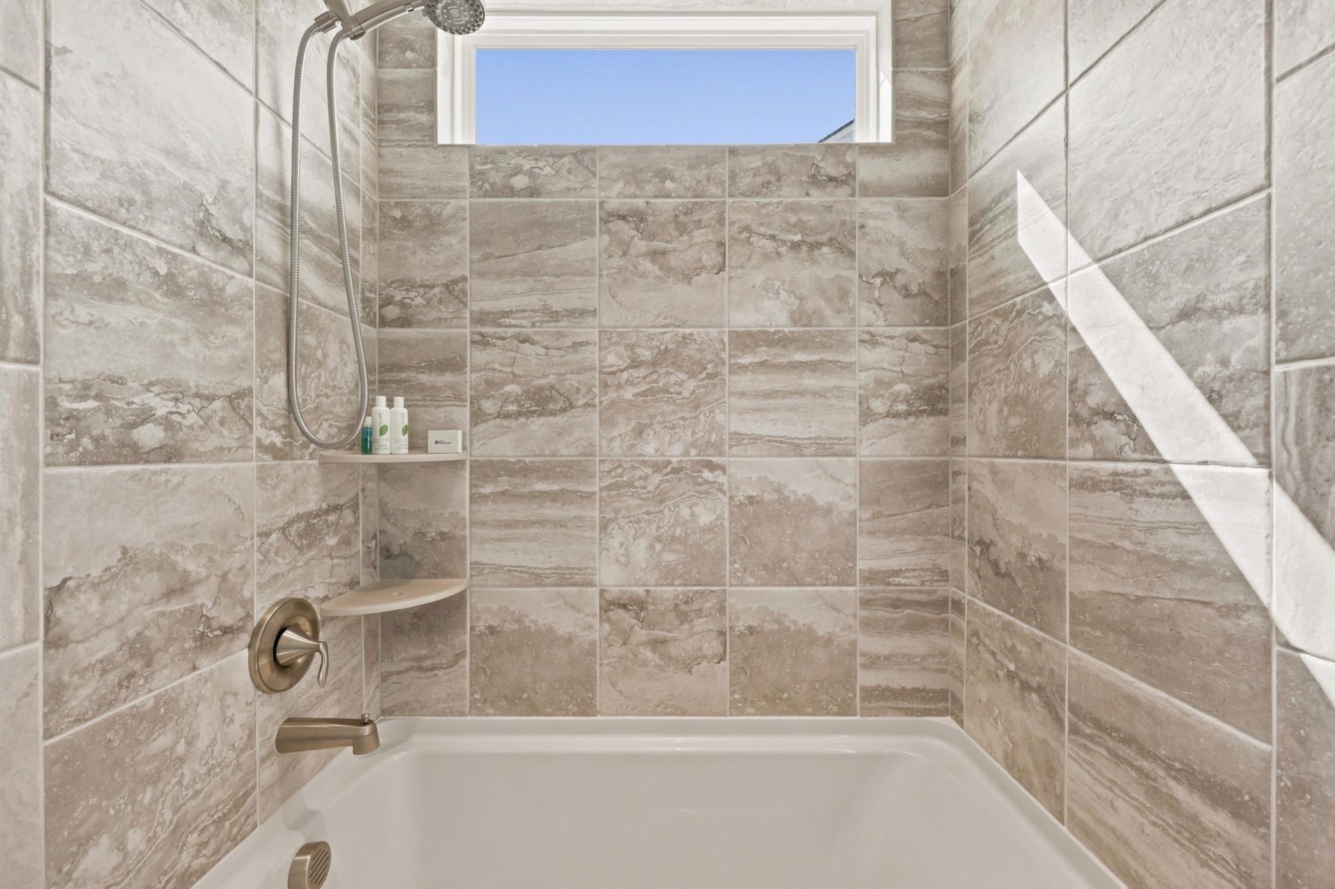 206 Three Oak Ln. Photo 18