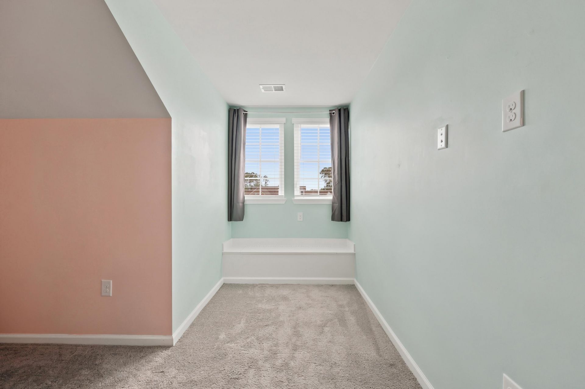 206 Three Oak Ln. Photo 48