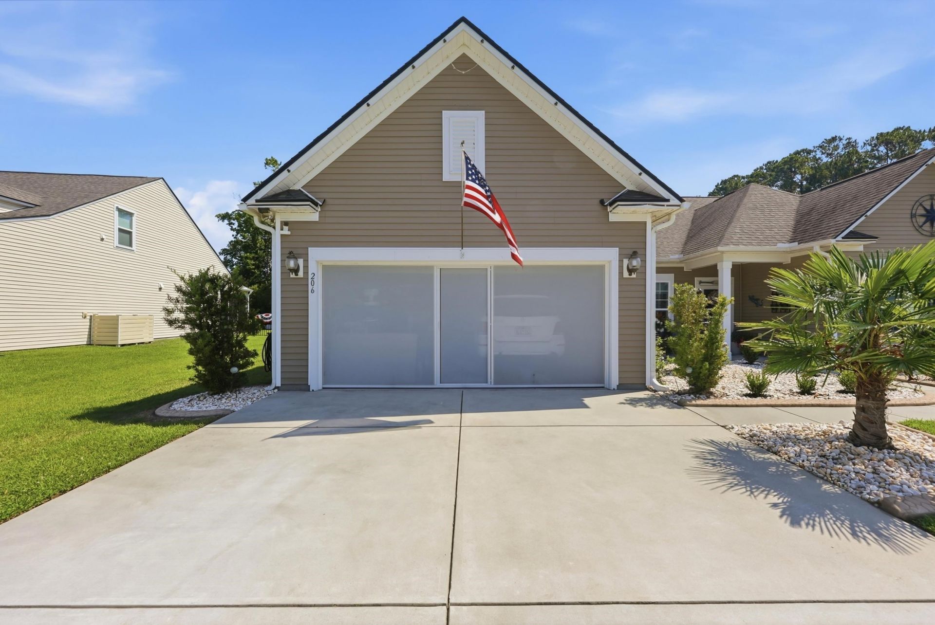 206 Three Oak Ln. Photo 5
