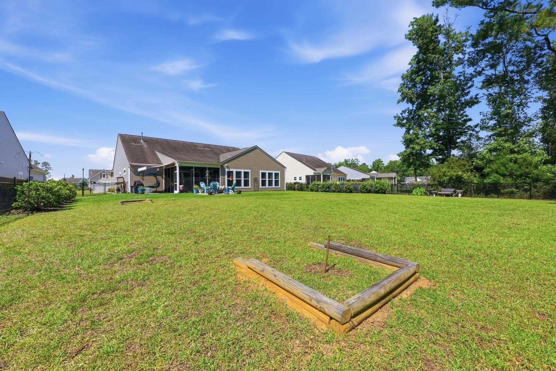 206 Three Oak Ln. Photo 63