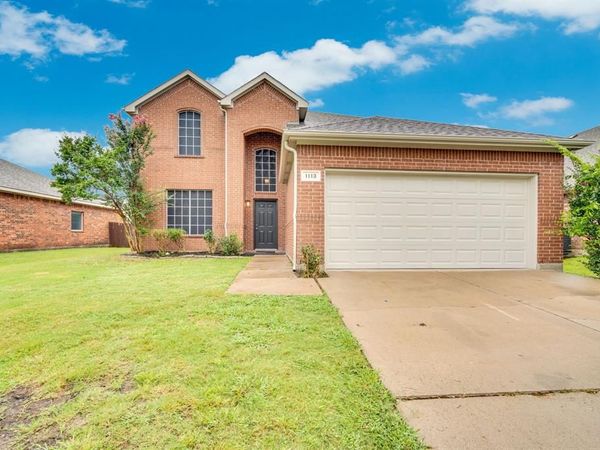 1113 Skylark Drive, Burleson, TX 76028